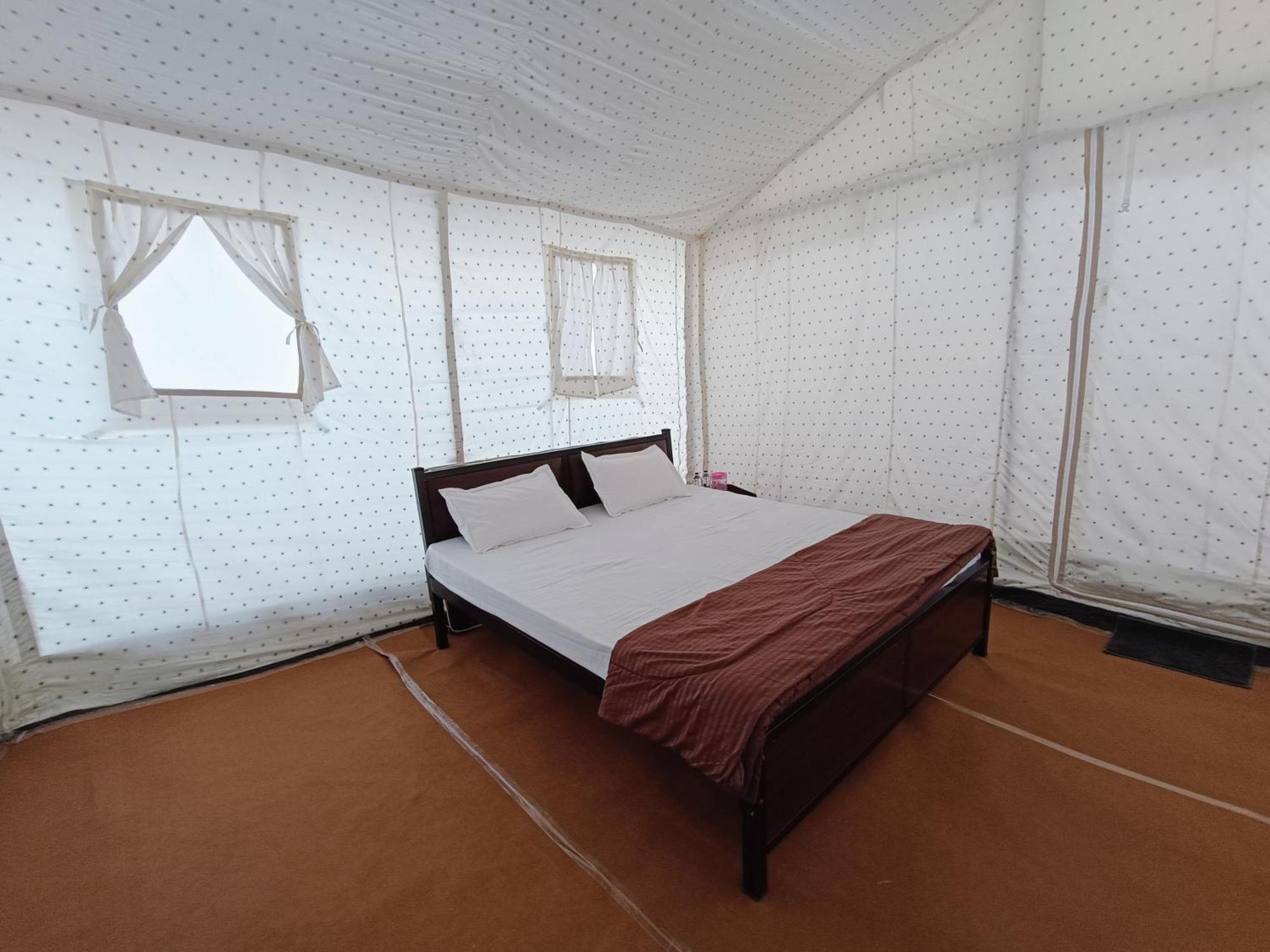 Rann Heritage Resort Dhordo Ngoại thất bức ảnh